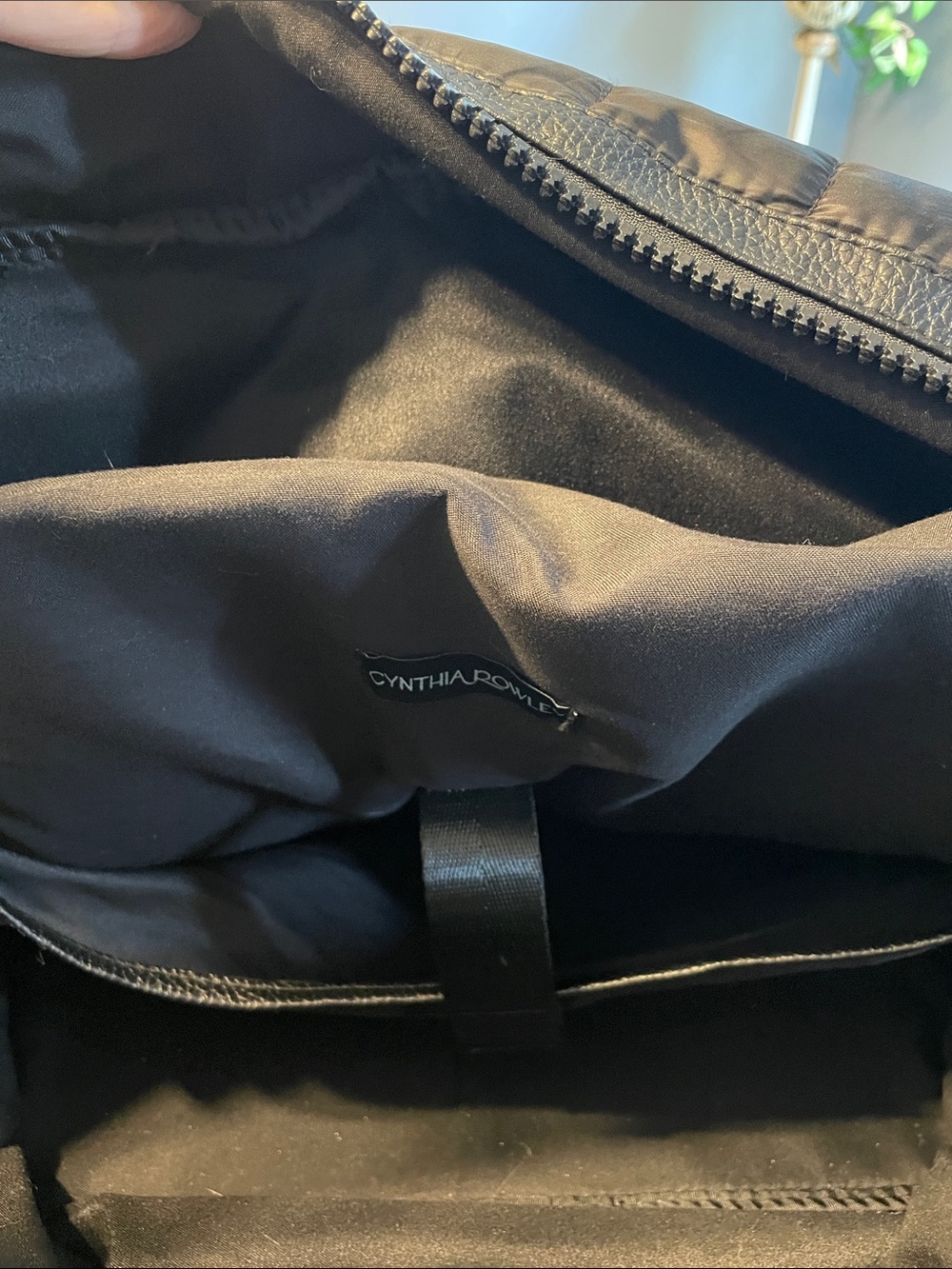 Cynthia Rowley Black Quilted Travel Tote Bag - Picture 8 of 10